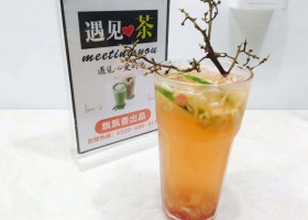 奶茶加盟 穷小子靠一杯奶茶迎娶大学生