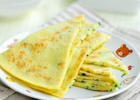 【鸡蛋饼培训】黄瓜鸡蛋饼的做法
